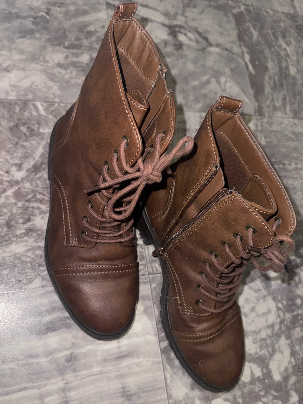 Women’s Brown Lace-Up Ankle Combat Boots Size 7W Side Zip Cap Toe